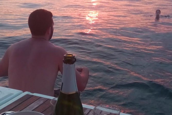 1h Refreshing Sailing Tour in Barcelona with Open Bar & Snacks - Should You Book This 1-Hour Barcelona Open Bar Sail?