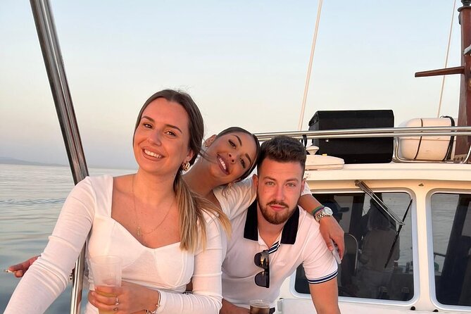 2-Hour Excursion in Search of Dolphins/ Includes Drink and Snacks - From Estepona Marina to the dolphin search zone