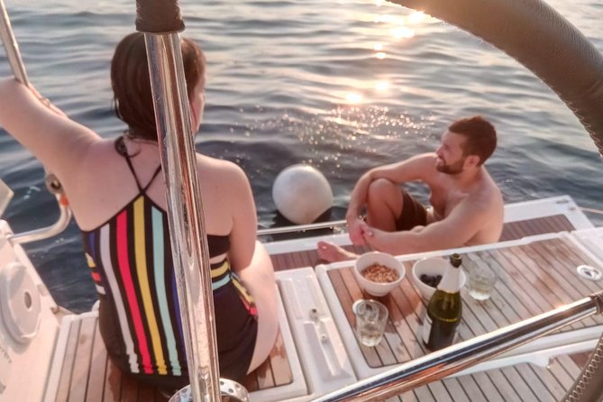 2-Hour Sailing Tour in Barcelona with Open Bar & Snacks - Price and Value: Why This Beats a Private Yacht Charter