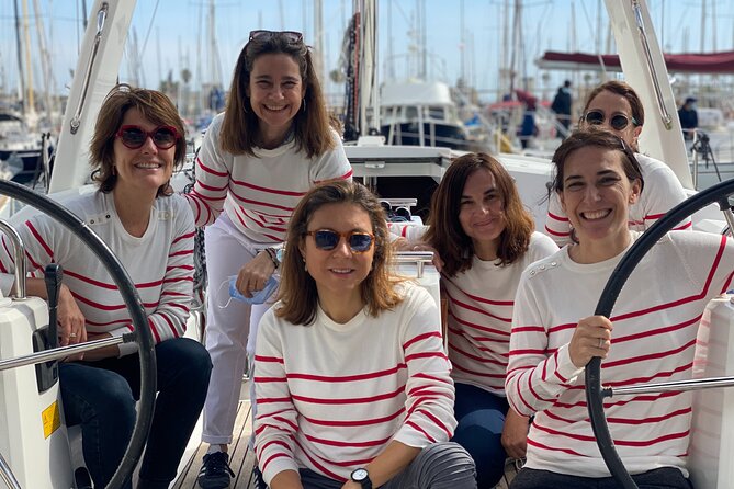 2-Hour Sailing Tour in Barcelona with Open Bar & Snacks - Who Should Book This Sailing Tour