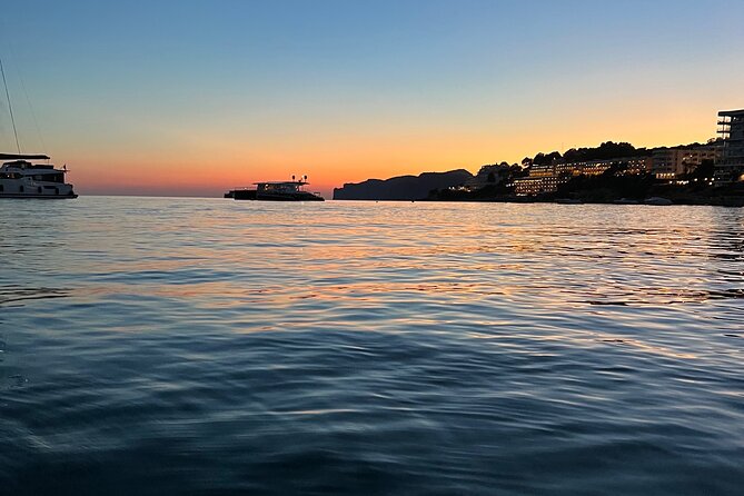 2 Hours Boat Rental in Santa Ponsa without License - Snorkeling gear included, plus the comfort upgrades that make it feel like a mini vacation