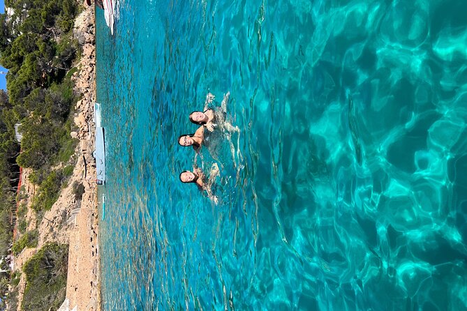 2 Hours Boat Rental in Santa Ponsa without License - The coastal route vibe, and what it means for your group