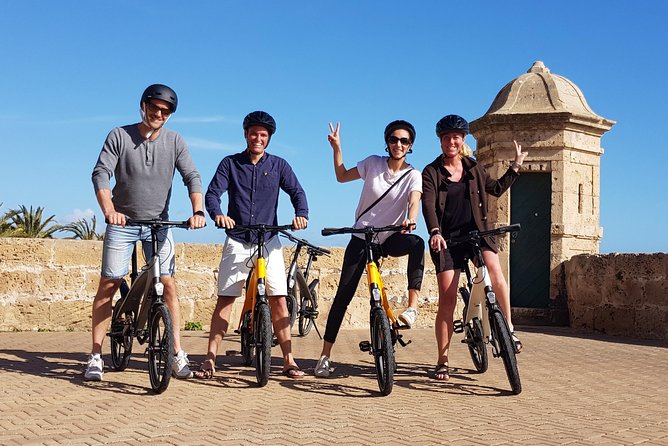 2 Hours E-Bike Tour in Palma - Meeting point and getting started at Travessa d’en Ballester