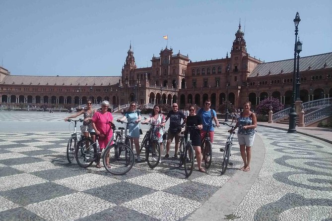 3-hour Guided Bike Tour along the Highlights of Seville - Stop 2: Palacio de San Telmo as a gateway to Maria Luisa