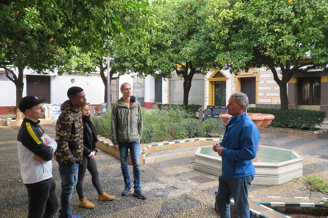 3-hour Guided Bike Tour along the Highlights of Seville - Stop 3: Real Fábrica de Tabacos and a landmark you can step into after