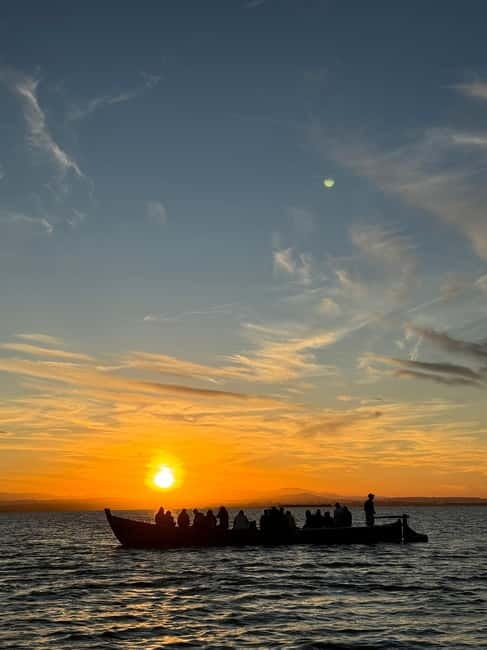 Albufera of Valencia: Guided boat ride around the Albufera - Entering the Albufera Through Its Most Peaceful Shortcut