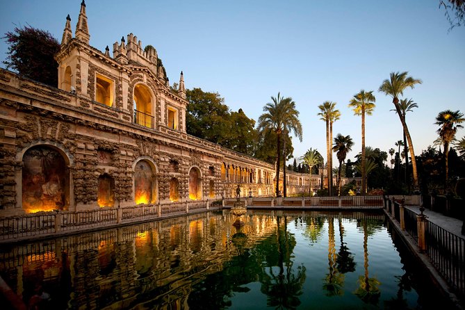 Alcazar, Cathedral and Giralda of Seville with entrance fee included - Stop 2: Seville Cathedral, what the guide helps you notice