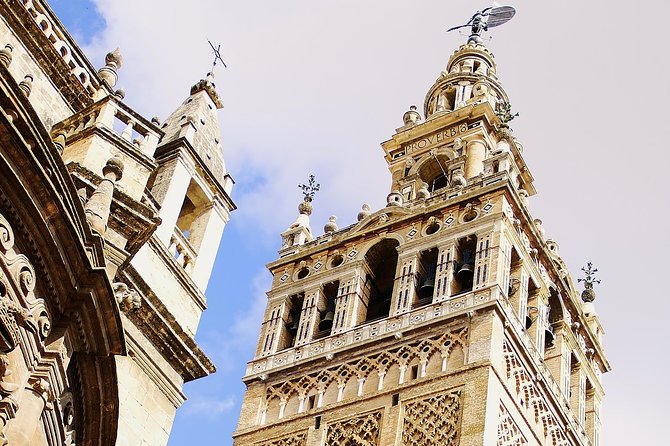 Alcazar & Cathedral of Seville Exclusive Group, max. 9 travelers - Priority entry and the radio guide that saves your sanity