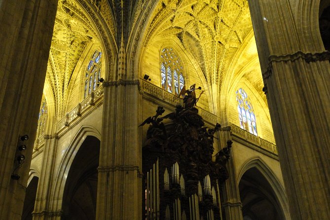 Alcazar & Cathedral of Seville Exclusive Group, max. 9 travelers - Price and what is actually included, plus the one thing not covered