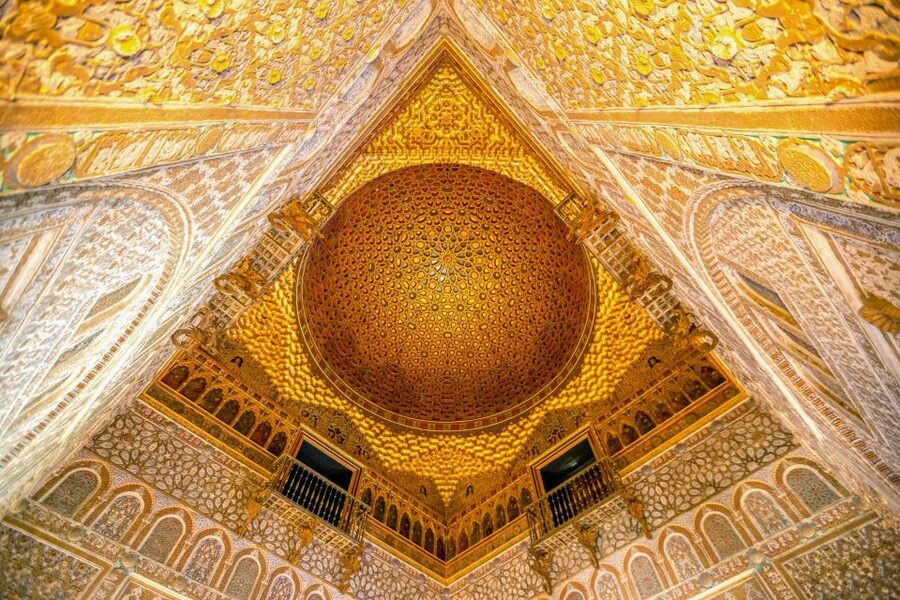 Alcázar of Seville Skip-the-Line Tickets and Guided Tour - Skip-the-line entry and what your 1.5 hours covers