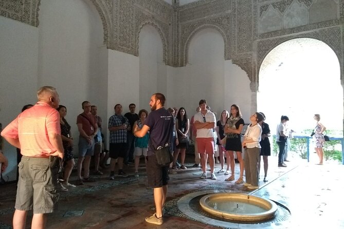 Alcazar of Seville with Cathedral & Giralda English Tour - The story beyond architecture: monarchs, poets, and 1812 life