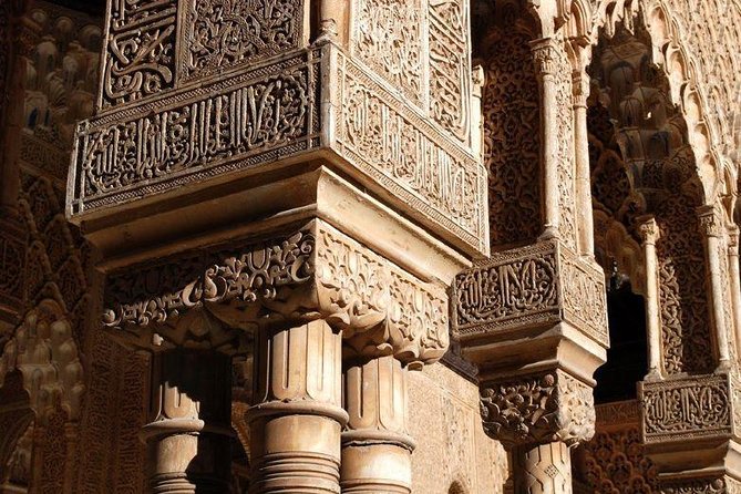 Alhambra &Charles Palace Guided Tour with Optional Nasrid Palaces - Key highlights to know before you go