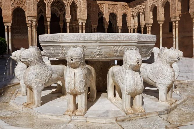 Alhambra Complete: Ticket Skip-the-Line Nasrid Palace and Generalife with Guide - Skip-the-line entry starts at Paseo de la Sabica 32