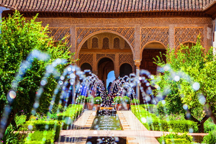 Alhambra: Ticket with Audioguide - Entering the Alhambra: how the self-guided pace works