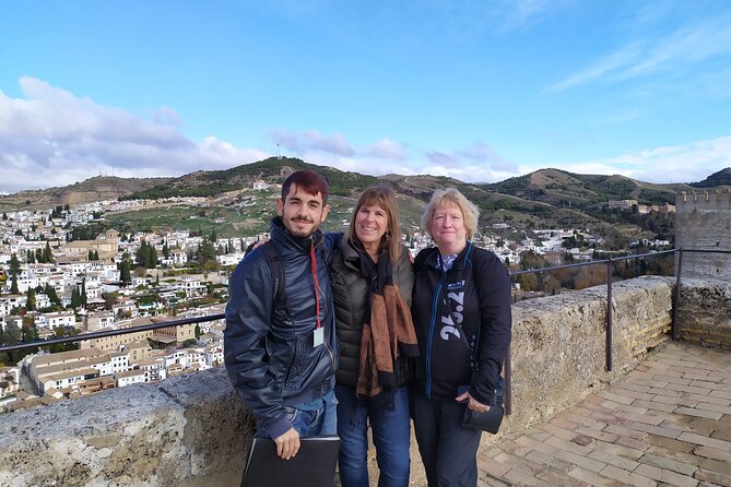 Alhambra with Nazaries Palaces Private Tour - Where you start: La Mimbre by the Generalife