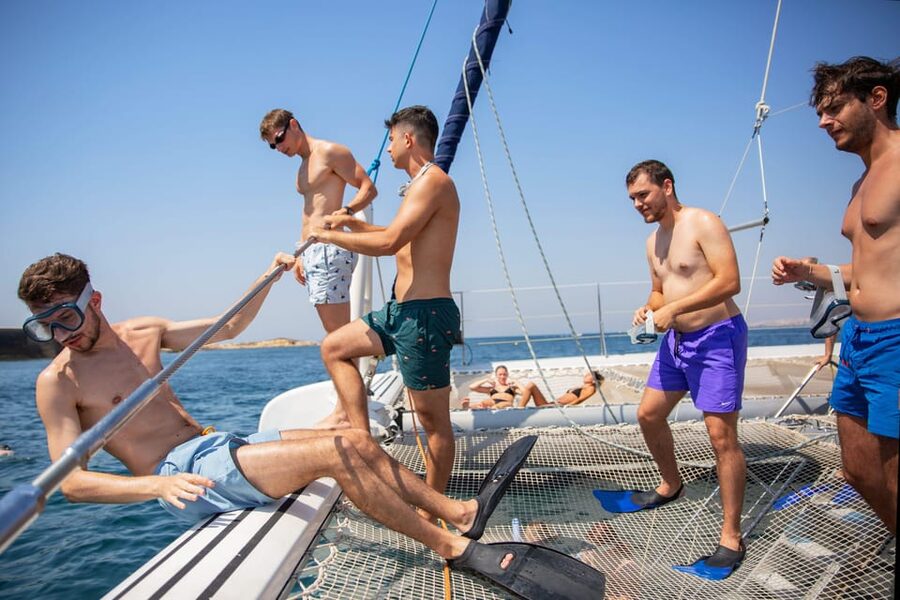 Alicante: 6-Hour Catamaran Cruise to Tabarca Island - A six-hour plan that mixes sailing, swimming, and real food