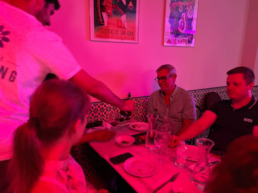 Alicante Best Wine Tasting & Tapas Club - Key moments that make this wine club worth it