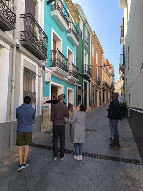 Alicante: Canelobre Caves & Busot Tour with Local Guide - Comfort, Shoes, and What to Bring for Caves