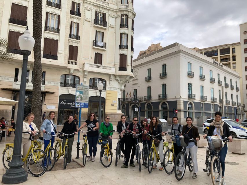 Alicante: City and Beach Bike Tour - Guides, safety, and why the experience feels relaxed