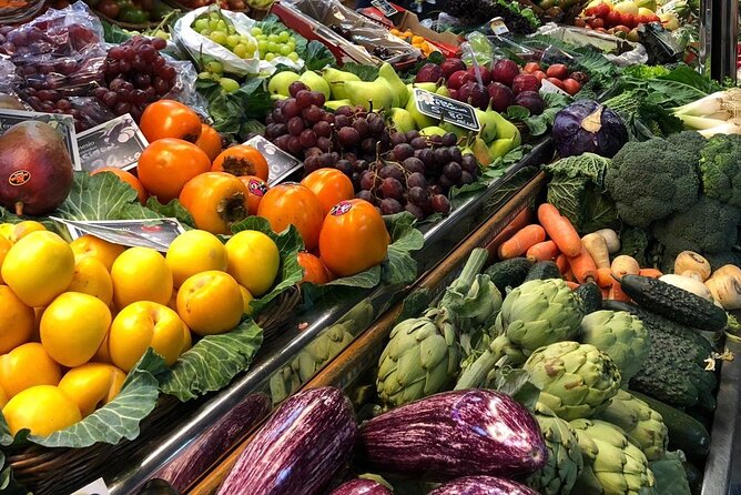 Alicante Food and Tapas Tour with a Local Guide - Stop types you’ll actually taste: orchard produce to Mediterranean fish