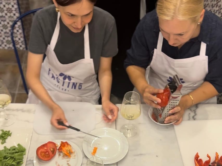 Alicante Paella Cooking Class, Tapas, Drinks and Market - Hands-on paella: the steps you can repeat at home
