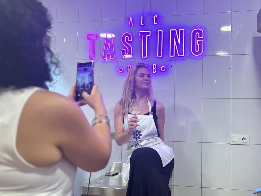 Alicante Paella Cooking Class, Tapas, Drinks and Market - Taste at the end, and learn by eating what you cooked