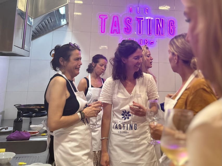 Alicante Paella Cooking Class, Tapas, Drinks and Market - Price and value: why $58 can feel fair