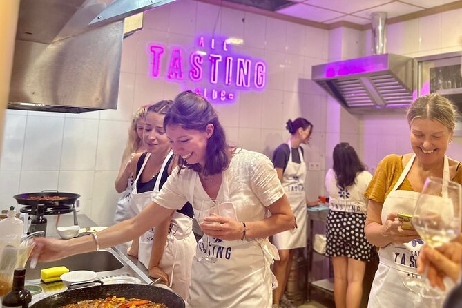 Alicante Paella Cooking Class, Tapas, Drinks and Marketplace - Key highlights you’ll notice