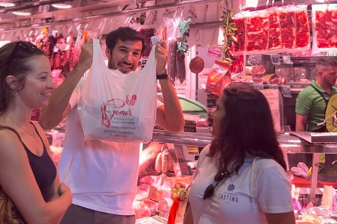 Alicante Paella Cooking Class, Tapas, Drinks and Marketplace - Who should book this Alicante paella class?