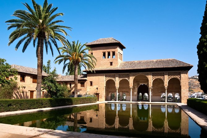 Andalusia: Cordoba, Seville & Granada from Madrid – 4 Nights - Day 1: La Mancha stop, then Cordoba’s Mezquita and Jewish Quarter