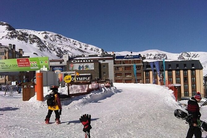 Andorra, France & Spain: 3 Countries in One Day from Barcelona - What About Food, Shopping, and Duty-Free?