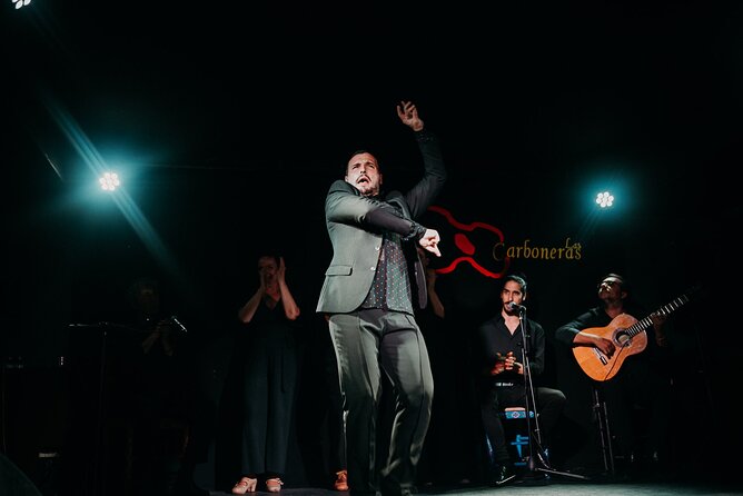 Authentic Flamenco, Tapas & Wine Madrid Experience - Las Carboneras tablao flamenco: the performance that holds your focus