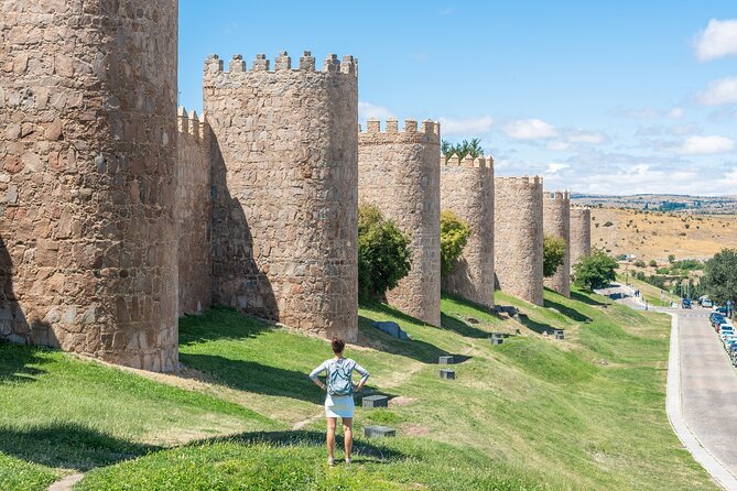 Avila & Salamanca Tour with Tickets to Cathedral + Medieval Wall - Two UNESCO cities, one long coach day