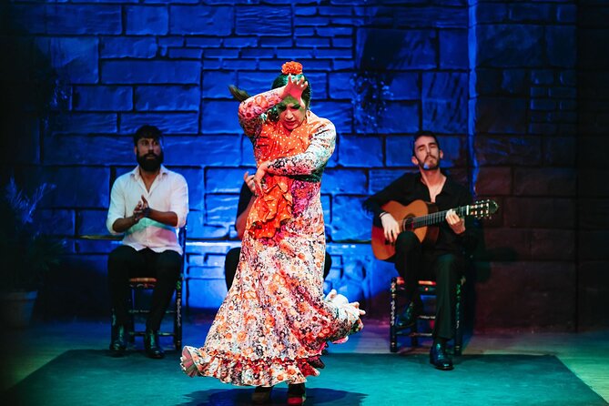 Baraka Triana. Flamenco show with drink - Price and value: is $32.65 with a drink a good deal?