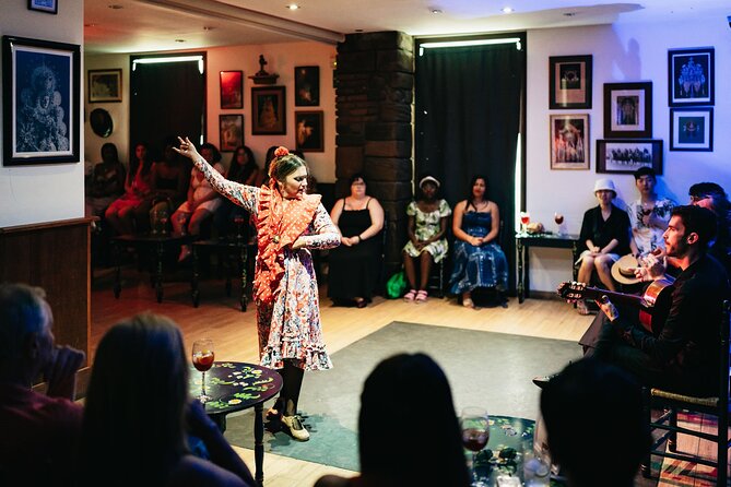 Baraka Triana. Flamenco show with drink - Who this flamenco show suits best