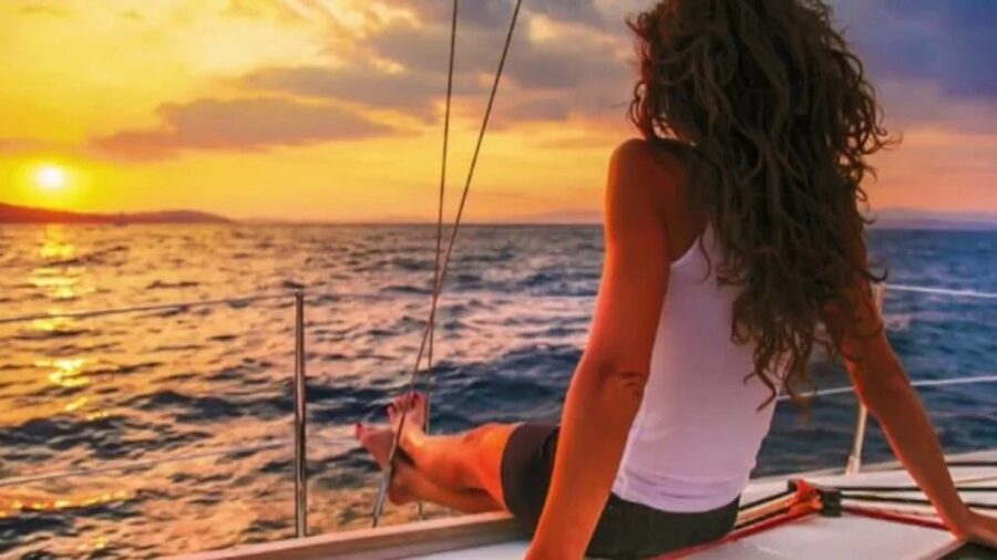 Barbate: Sunset Cruise with Glass of Cava - Following the Cliff Path Toward Trafalgar Lighthouse