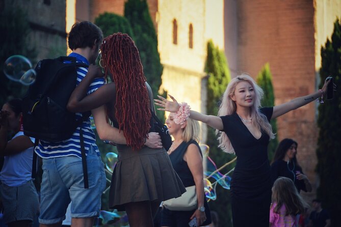 Barcelona 1.5h Private Old Town, Gothic & Ramblas Walking Tour - Pace, Photo Breaks, and How to Ask Better Questions