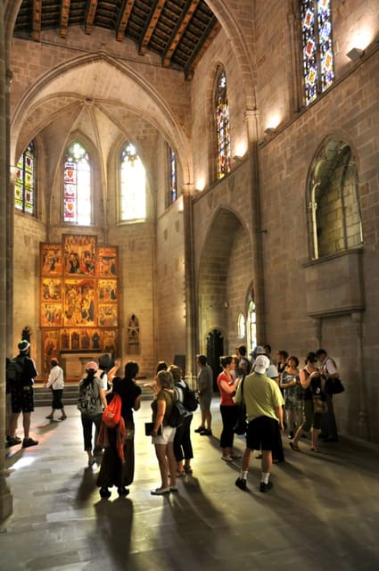 Barcelona 2-Hour Gothic Walking Tour - Key highlights to look for