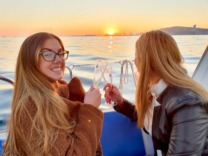 Barcelona: 2-Hour Sailboat Tour with Snacks and Drinks - Key things to know before you board Amaris