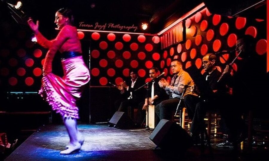 Barcelona: 4-Hour Tapas Evening Tour and Flamenco Show - Pacing, Timing, and When the Evening Might Feel Rushed