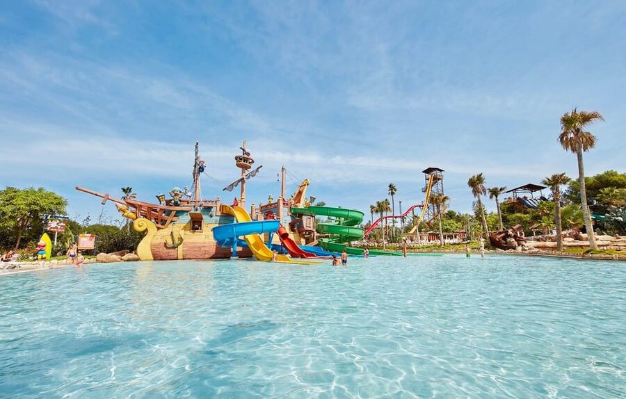 Barcelona: Caribe Aquatic Park Full-Day Ticket with Transfer - Entering Caribe Aquatic Park: A Caribbean-Style Water World