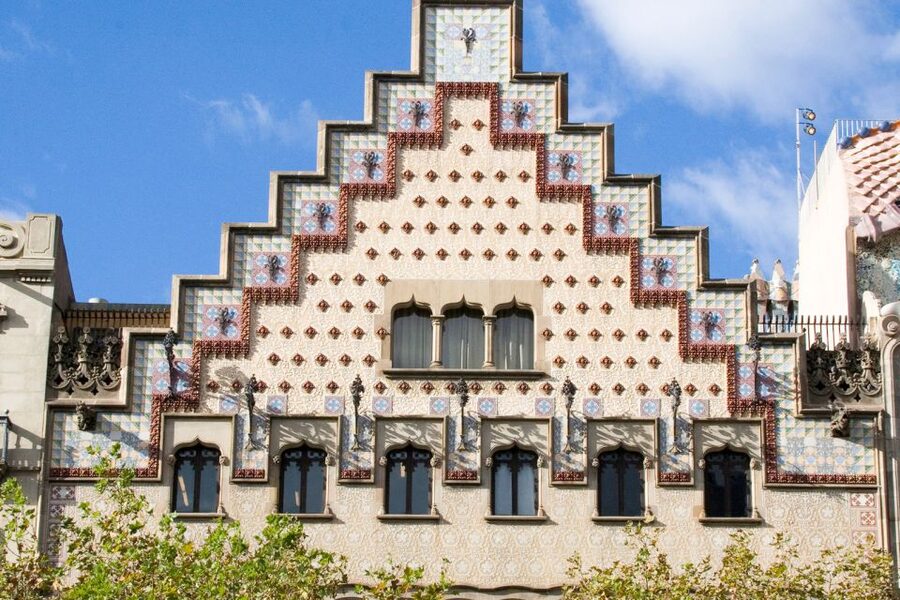 Barcelona: Casa Amatller Priority Entry Ticket - Best Time to Go and Practical Tips That Save You Friction