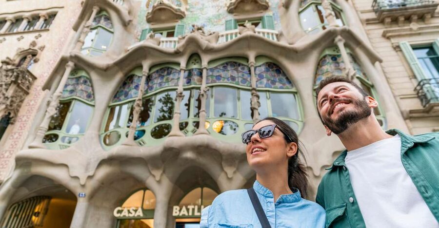 Barcelona: Casa Batlló Be The First Entry Ticket - Self-Guided Route: How the visit flows room by room