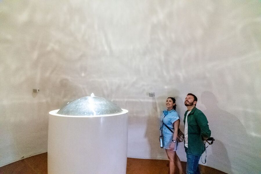 Barcelona: Casa Batlló Entry with Self-Audioguide Tour - Kengo Kuma’s vertical communication and other design stopovers