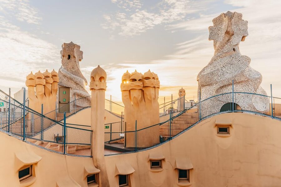 Barcelona: Casa Milà Early-Morning Access Guided Tour - Why this early-morning Casa Milà tour feels so different