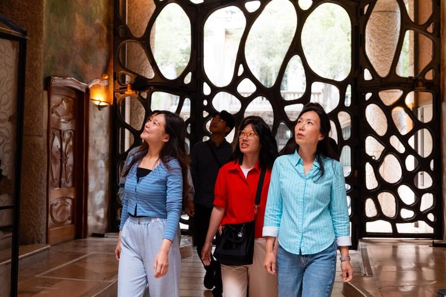 Barcelona: Casa Vicens, Pedrera, and Casa Batlló Guided Tour - Casa Vicens: Gaudí’s early sparkle and the part many people skip