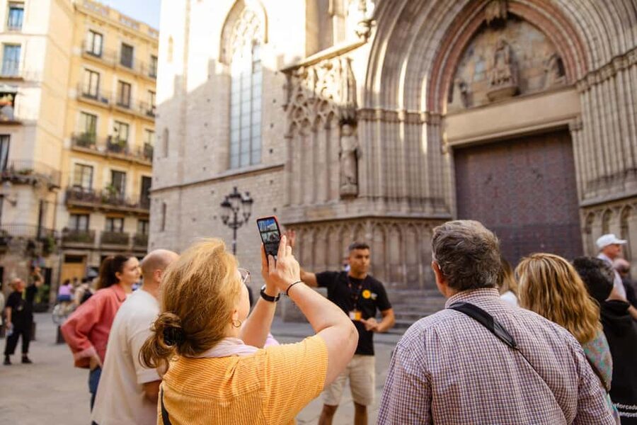 Barcelona: City Walking Tour with Local Guide - MUHBA El Call, and why the neighborhood context matters
