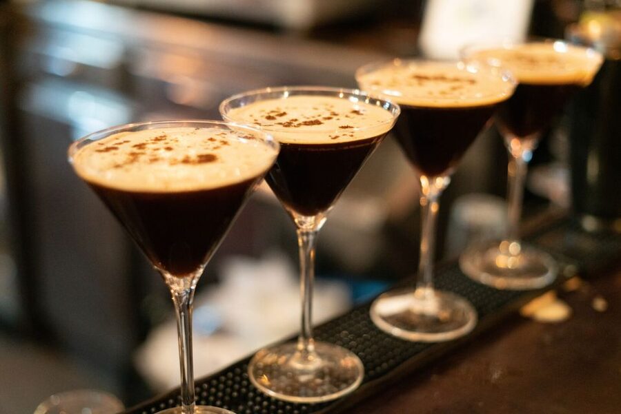 Barcelona: Cocktail Master Class by Mixologist with Tapas - The Hands-On Part: Making Four Classic Cocktails