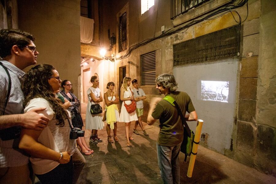 Barcelona: Dark History Night Walking Tour - Forgotten Cemeteries and Execution Sites in La Ribera