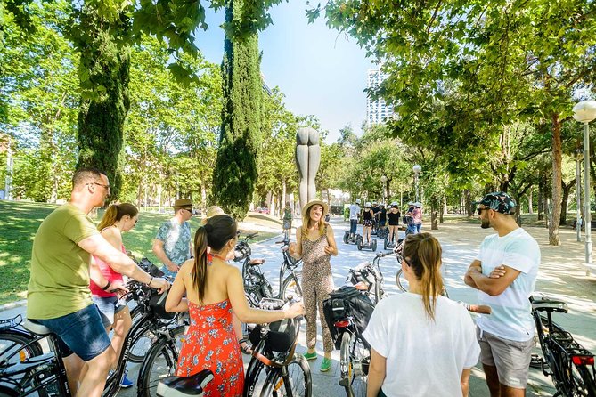 Barcelona E-Bike Small Group Tour with Tapas & Wine Tasting - Port Olímpic and the Golden Fish: the Olympics era in metal and sunlight